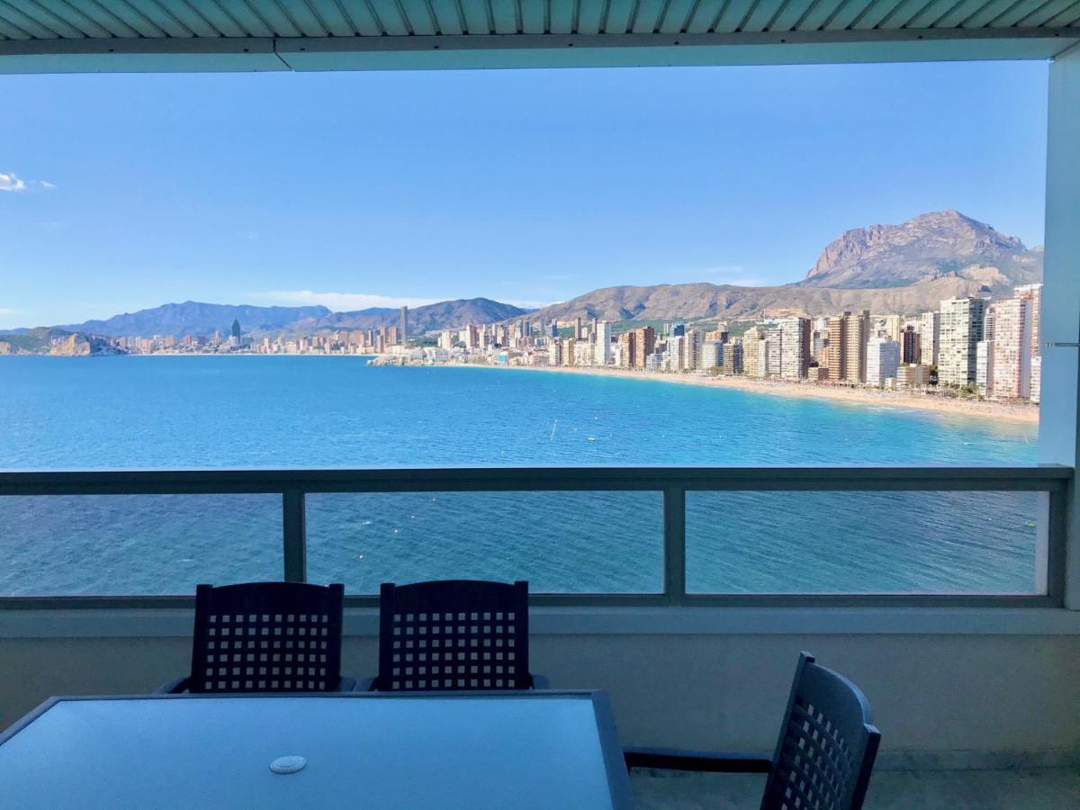 Gemelos 28 Blueline Benidorm Luaran gambar